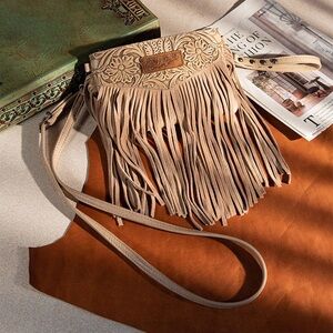 WRANGLER VINTAGE FLORAL FRINGE CROSSBODY BAG